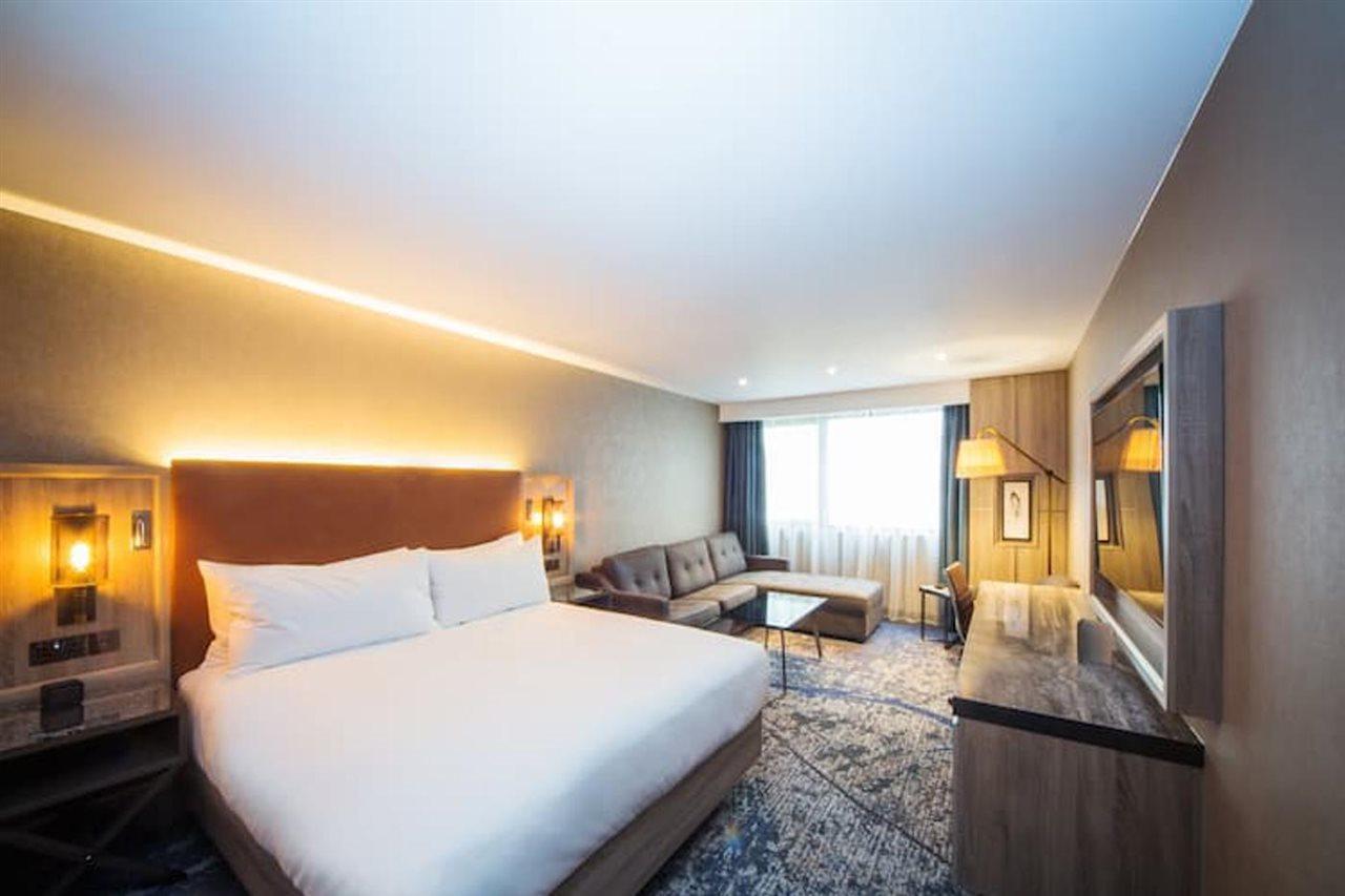 מלון קינגסטון אפון תמז Doubletree By Hilton London Kingston Upon Thames מראה חיצוני תמונה