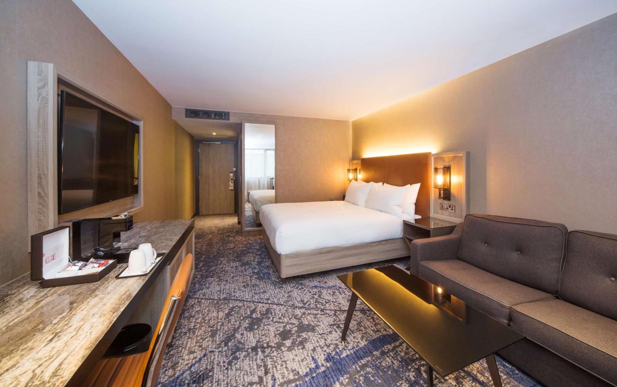מלון קינגסטון אפון תמז Doubletree By Hilton London Kingston Upon Thames מראה חיצוני תמונה