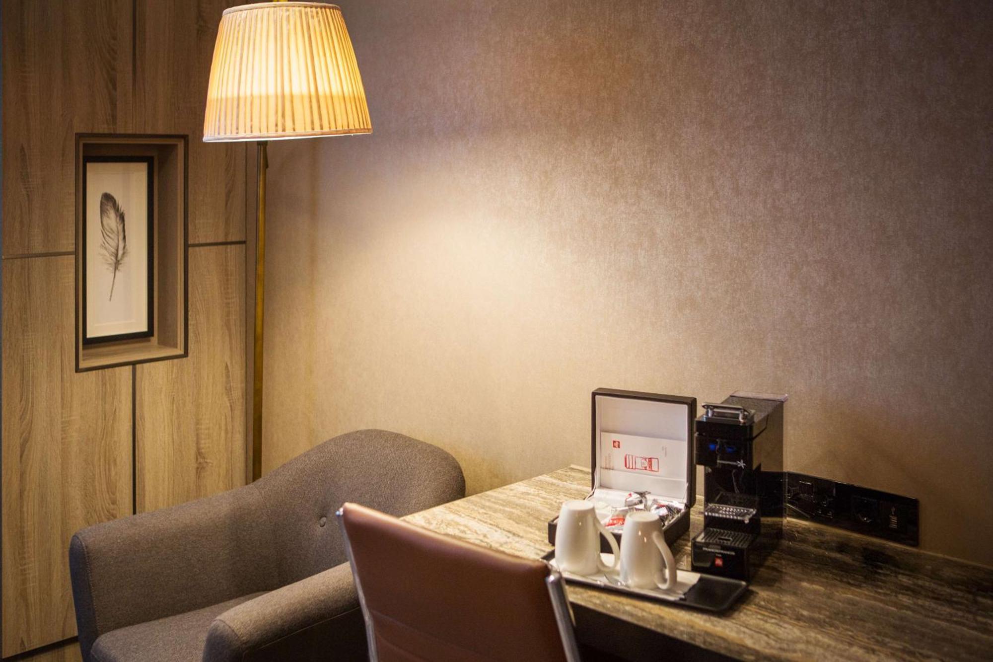 מלון קינגסטון אפון תמז Doubletree By Hilton London Kingston Upon Thames מראה חיצוני תמונה