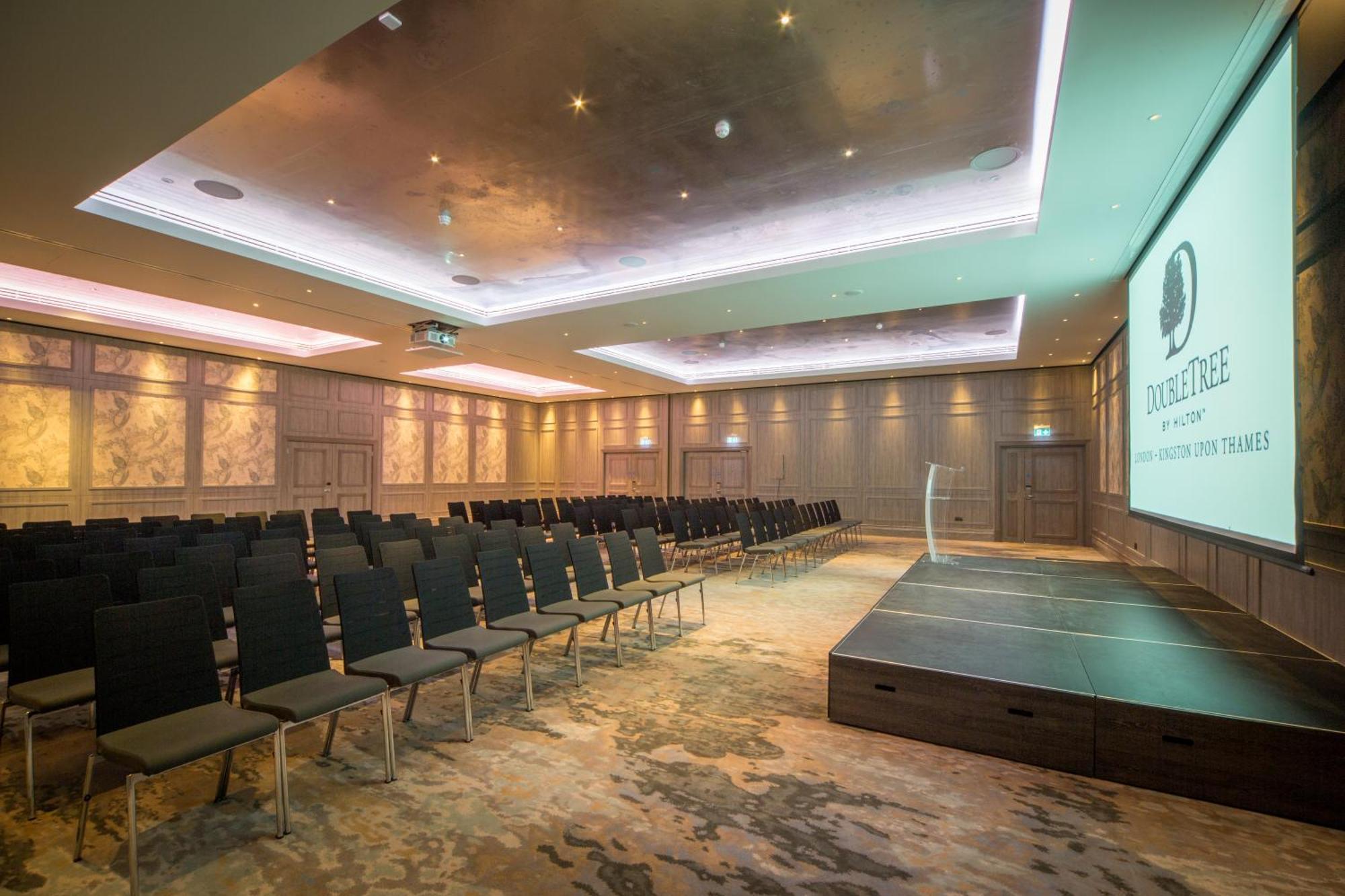 מלון קינגסטון אפון תמז Doubletree By Hilton London Kingston Upon Thames מראה חיצוני תמונה